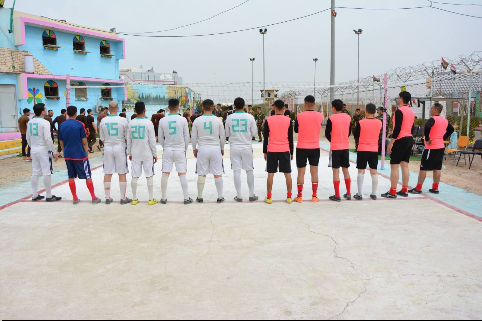 سجن بابل المركزي ينظم بطولة لكرة الطائرة لتعزيز برامج الإصلاح والتأهيل والدعم النفسي