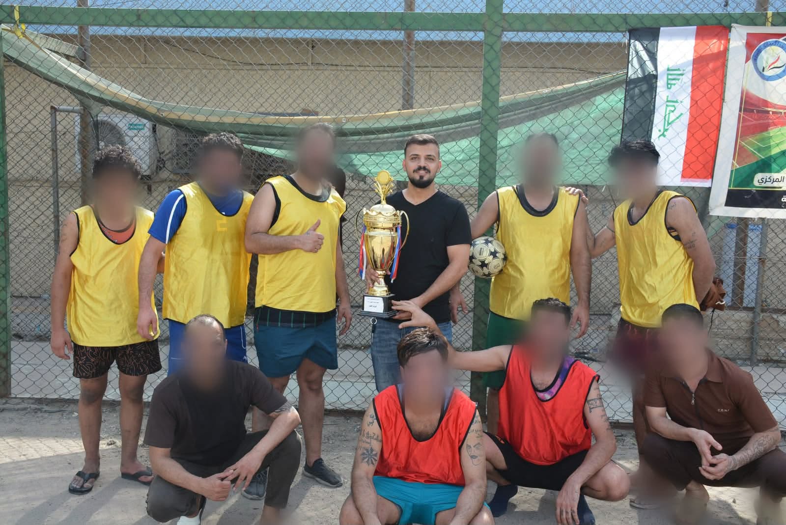 سجن البصرة المركزي يختتم «دوري الإصلاح» لكرة القدم ضمن برامجه التأهيلية
