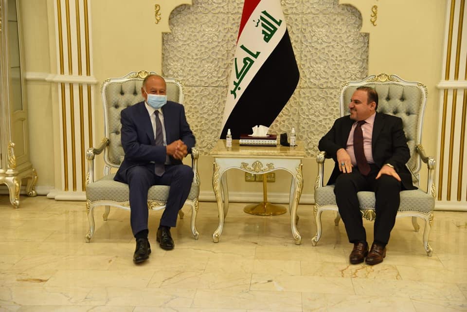 معالي وزير العدل القاضي سالار عبد الستار محمد يستقبل في مطار بغداد الدولي الامين العام لجامعة الدول العربية السيد احمد ابو الغيظ ووزير العدل المصري السيد عمر الخطاب مروان