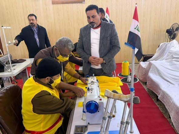 سجن بغداد المركزي يختتم دورة لتعليم فن الخياطة للنزلاء من ذوي الإعاقة والاحتياجات الخاصة