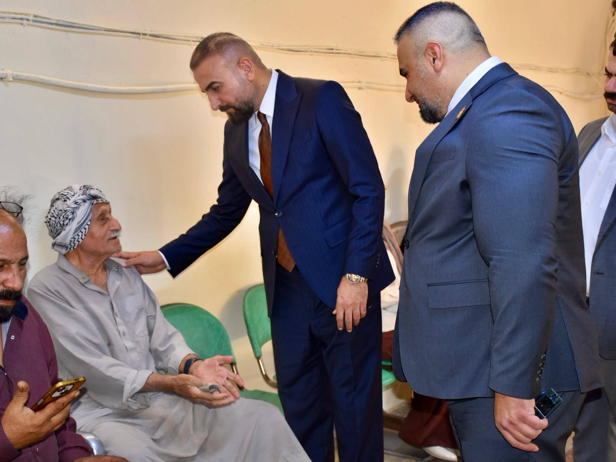 مدير عام دائرة الكتاب العدول يتفقد كاتب عدل الرصافة المسائي ويطلع على واقع العمل
