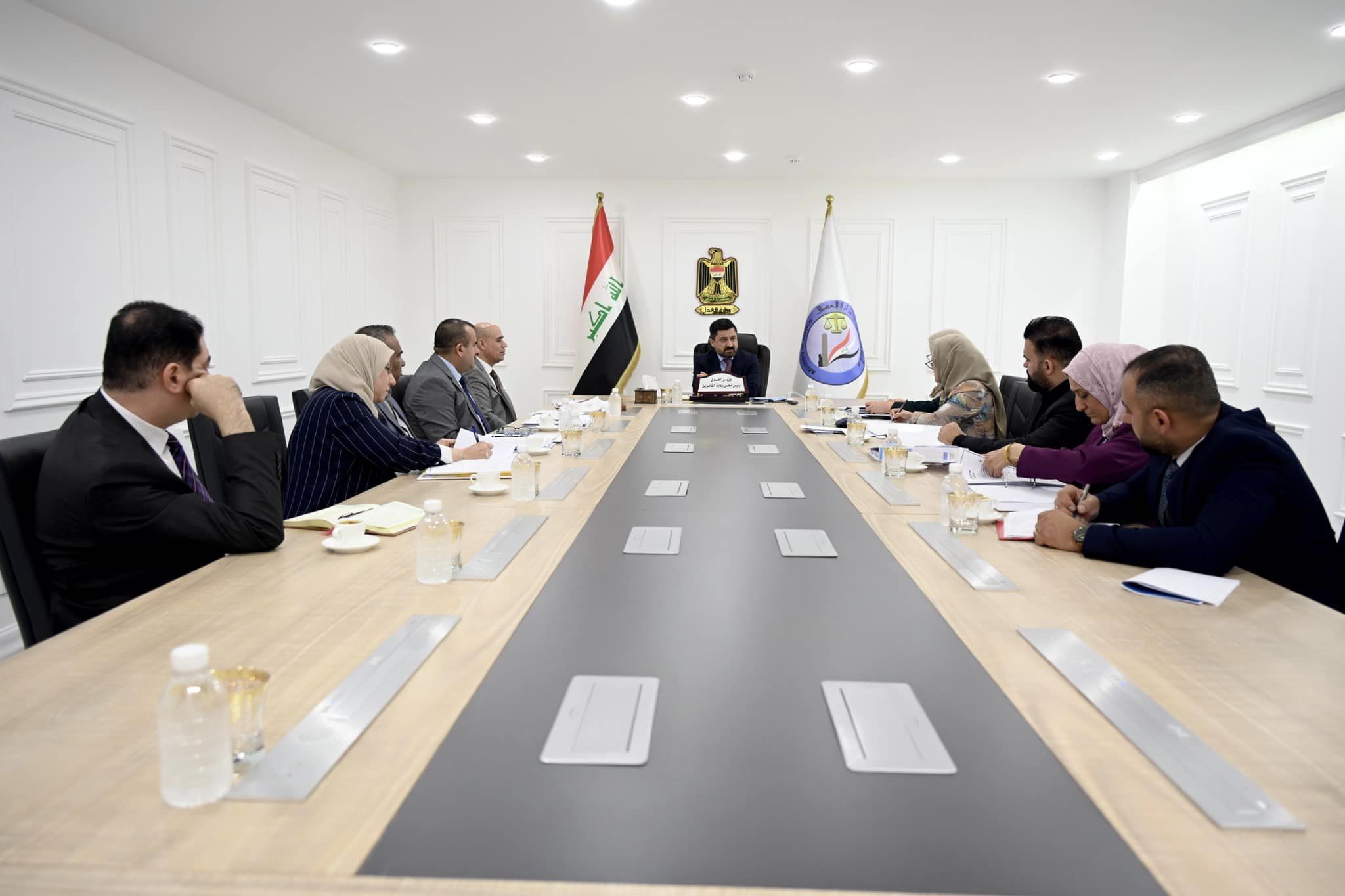 خلال ترؤسه جلسة مجلس رعاية القاصرين... وزير العدل د. خالد شواني يوجه بمفاتحة وزارة المالية لرفع نسبة الفائدة للأموال المودعة في المصارف الحكومية لتحقيق أعلى نسبة أرباح للقاصرين.