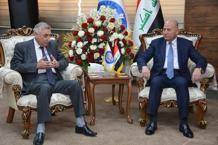 خلال استقباله وفدا من عشائر محافظة كركوك 