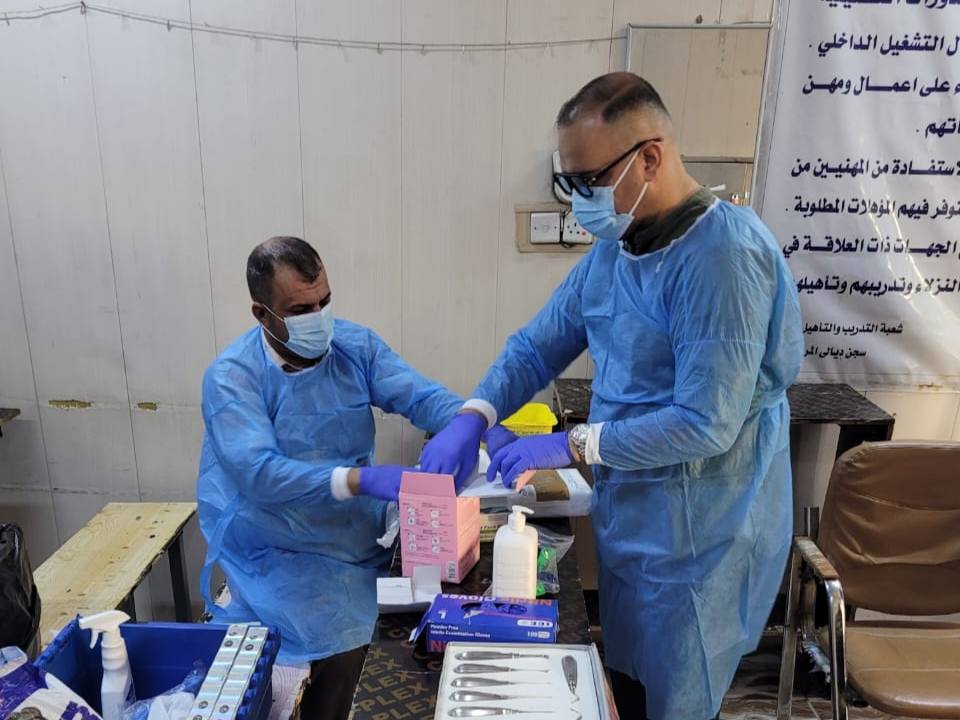 سجن ديالى يستقبل لجنة طبية متخصصة في طب الأسنان لتقديم خدمات علاجية للنزلاء