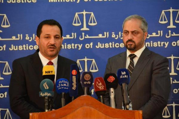 خلال مؤتمر صحفي جمعه بوزير الاتصالات