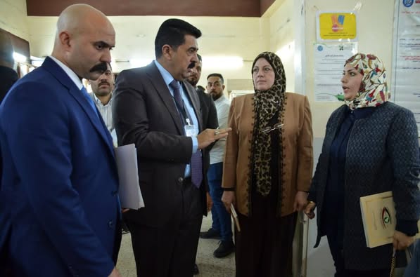 فريق من هيئة النزاهة الاتحادية يزور مديريتي تنفيذ البياع والكرادة