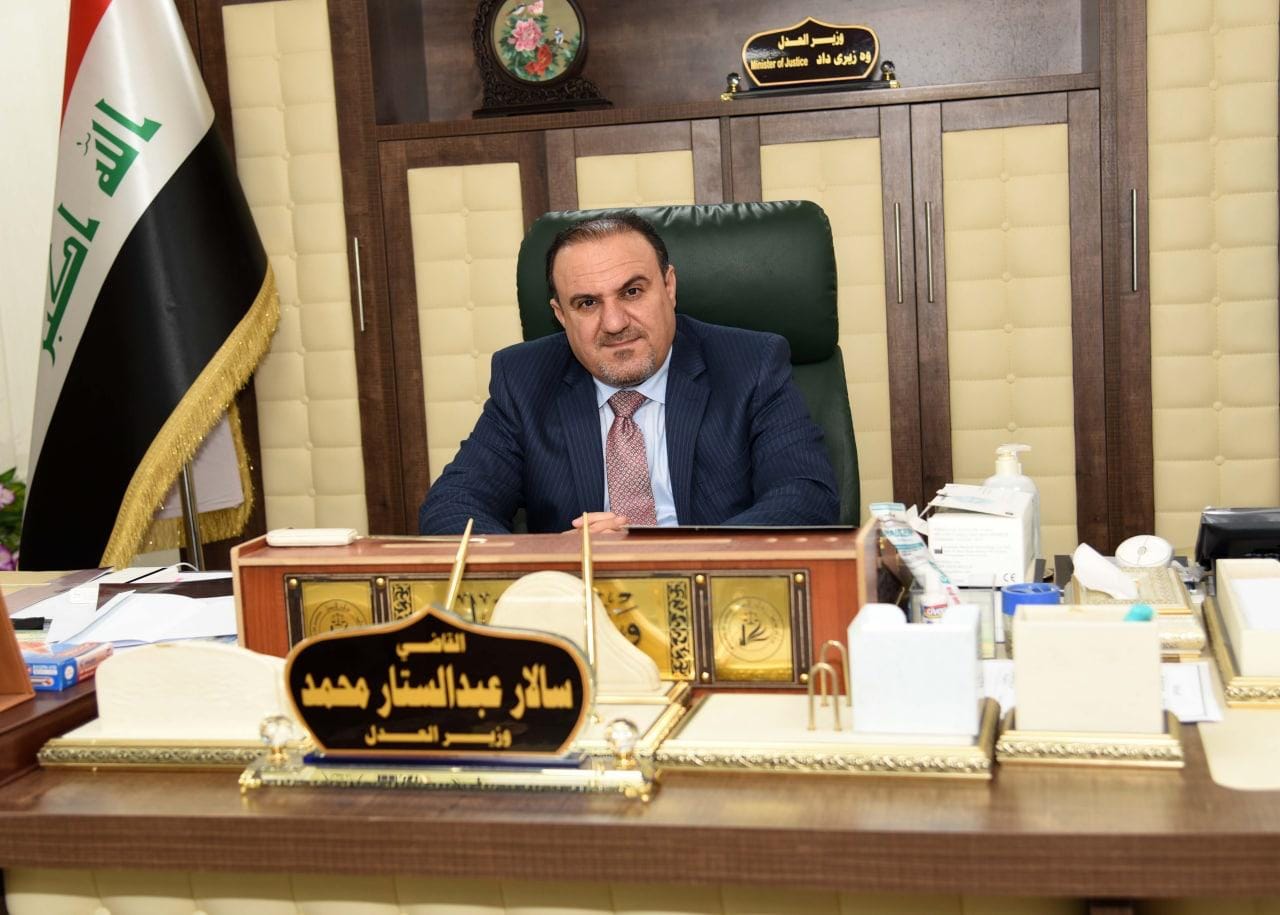 وزير العدل يؤكد انه سيتم صرف رواتب الموظفين المتراكمة الذين تم تعينيهم على دائرة الاصلاح العراقية عام( ٢٠١٩)