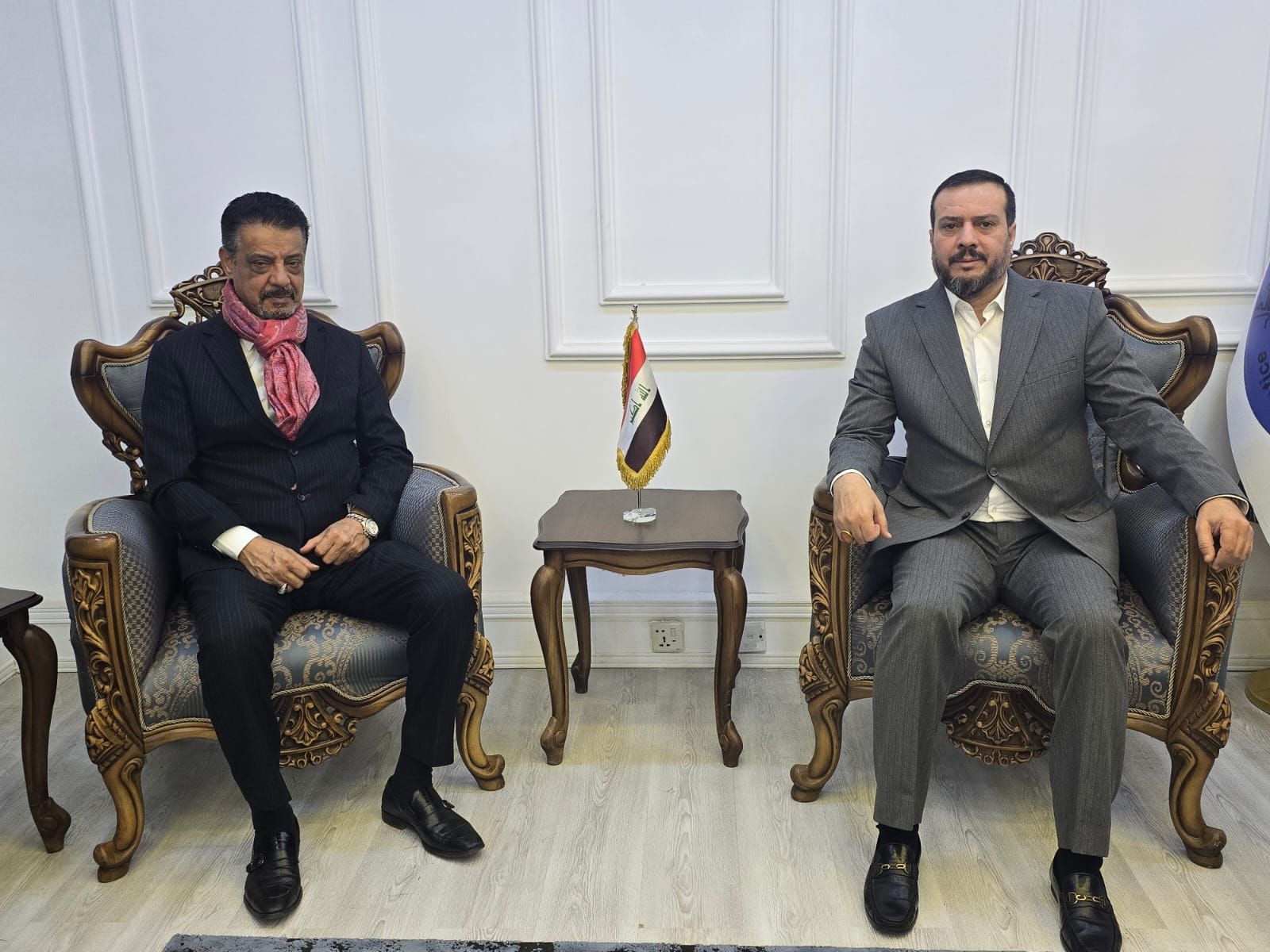 مدير عام دائرة العلاقات العدلية يبحث مع القنصل الفخري لبيلاروسيا آفاق التعاون العدلي بين البلدين