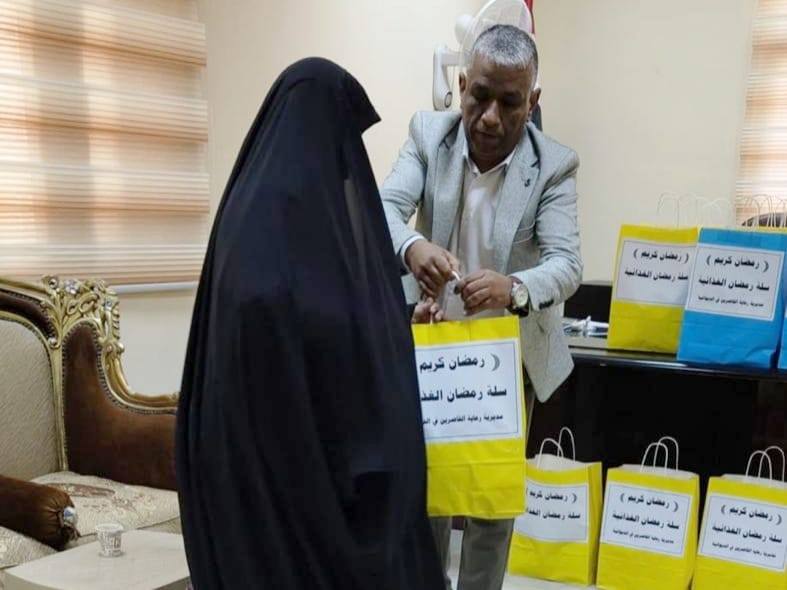 مديرية رعاية القاصرين في الديوانية توزع مساعدات إنسانية على الأيتام خلال شهر رمضان المبارك