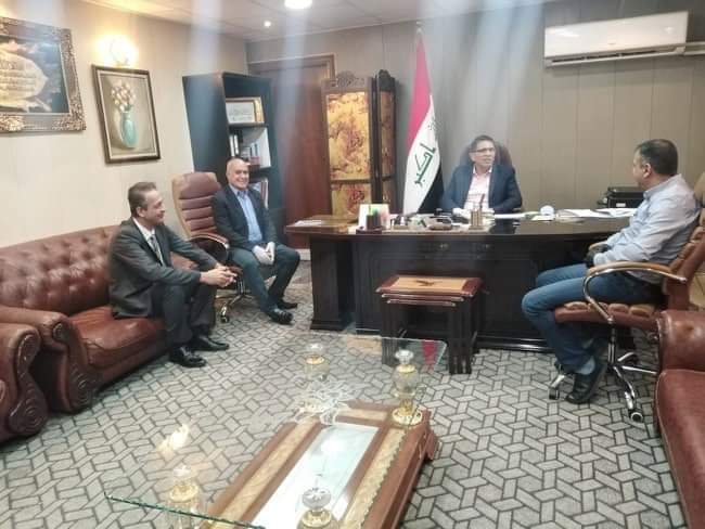خلال لقاءه ممثل منظمتي اليونسيف وبوابة العدالة