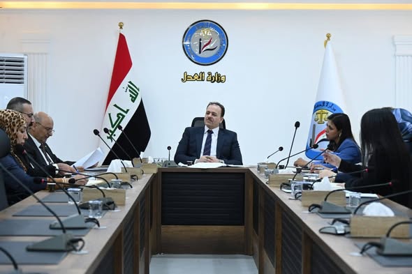 وكيل وزارة العدل للشؤون الإدارية والمالية يترأس اجتماعا لدراسة تأثير الذكاء الاصطناعي في العراق