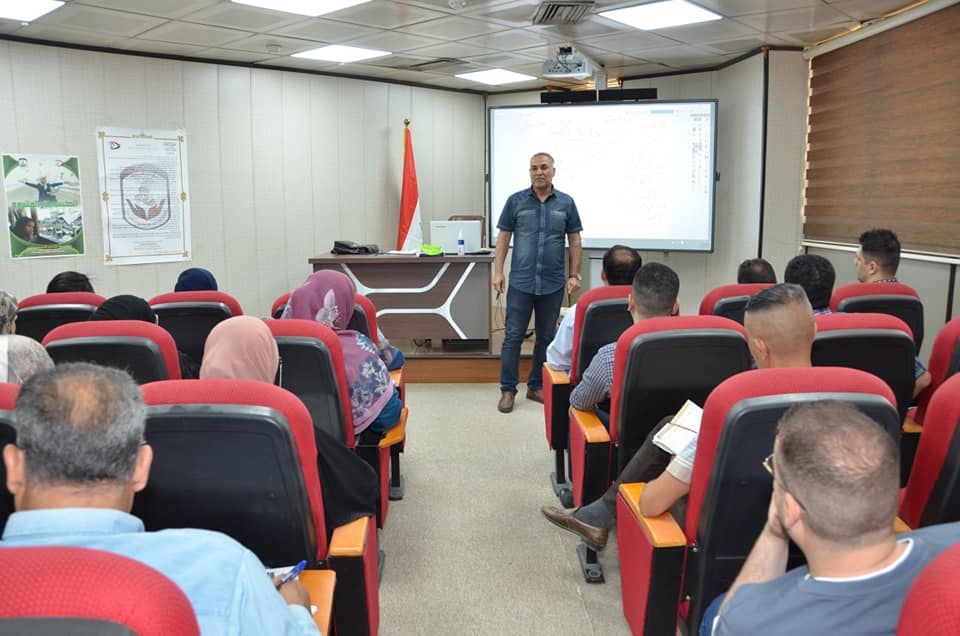 للنهوض بمستوى الاداء الوظيفي لموظفي الدوائر العدلية