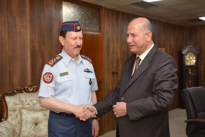 وزير العدل يستقبل قائد القوة الجوية العراقية للتهنئة بتوليه منصب الوزارة
