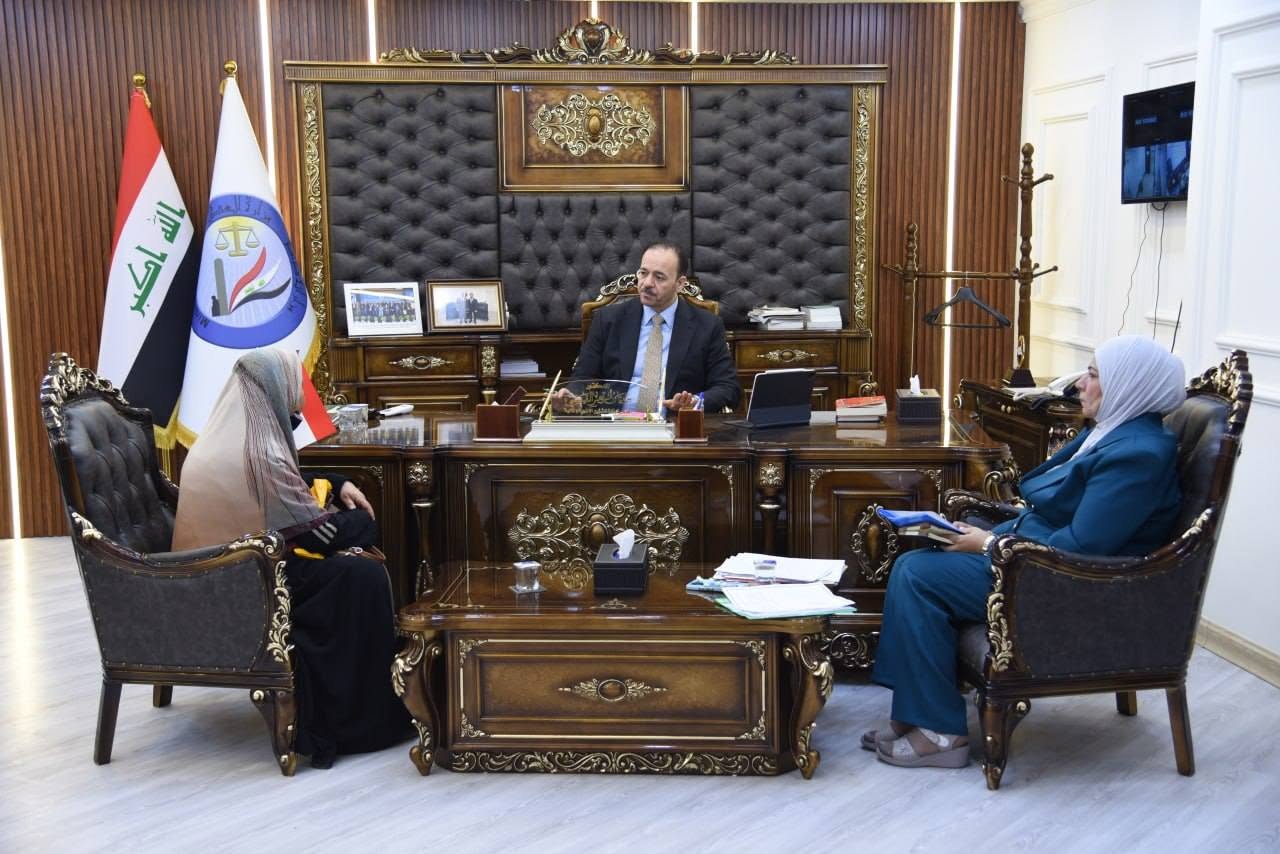 ضمن المقابلات الأسبوعية المخصصة للمواطنين.. وكيل وزارة العدل للشؤون الإدارية والمالية يشدد على تبسيط الإجراءات وتسريع إنجاز المعاملات