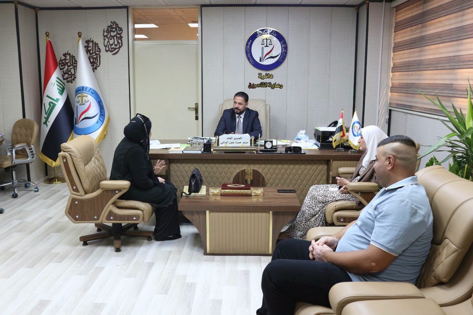 مدير عام دائرة رعاية القاصرين يواصل استقبال المواطنين ومتابعة طلباتهم