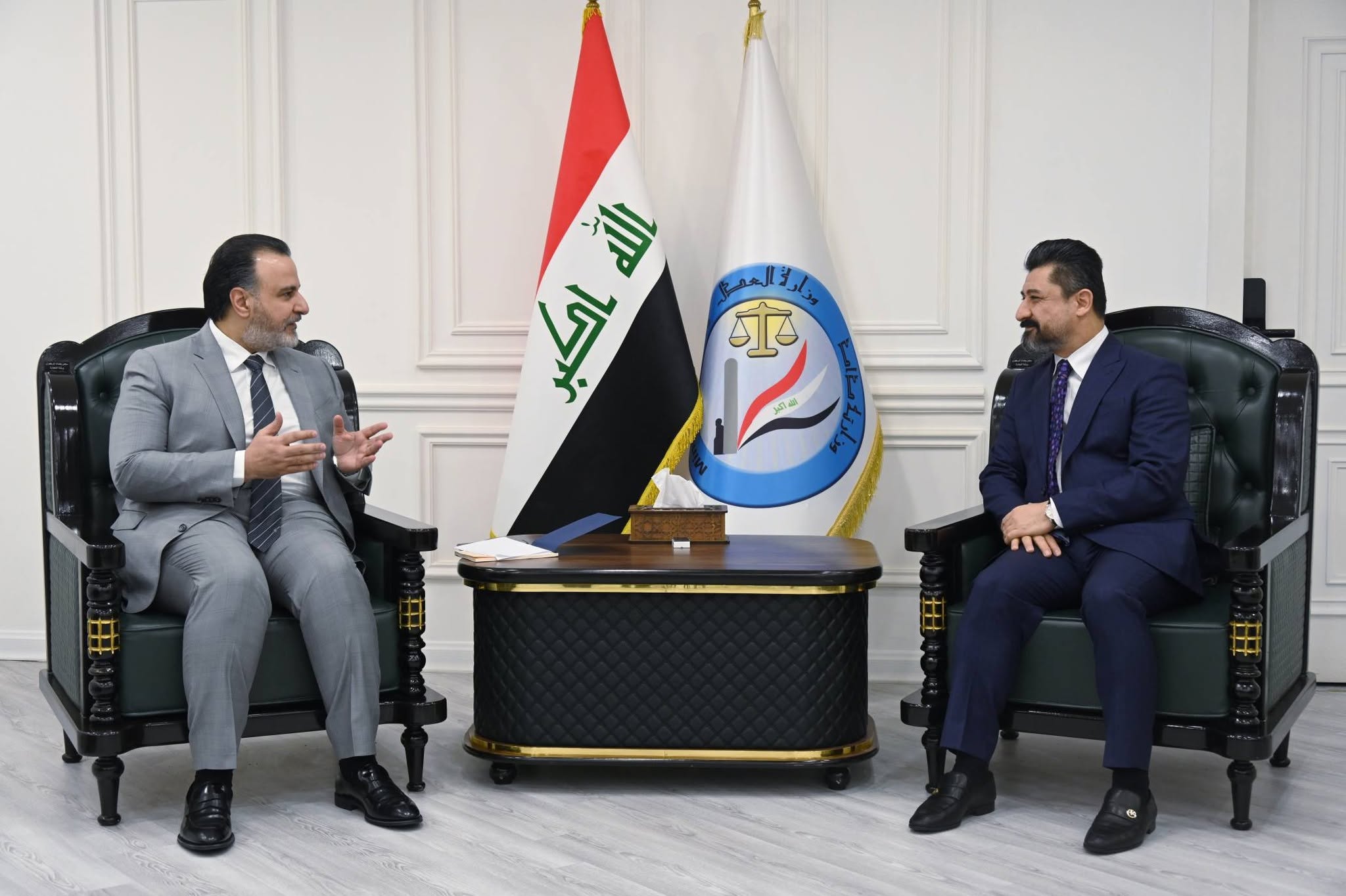 خلال اجتماعه مع رئيس مجلس محافظة بغداد.. وزير العدل يبحث معه تطوير البنى التحتية ودعم الملاكات الوظيفية للدوائر العدلية