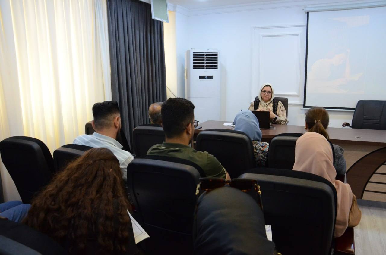 قسم شؤون المرأة يقيم ورشة توعوية حول التسويف والحياة الرقمية الجديدة