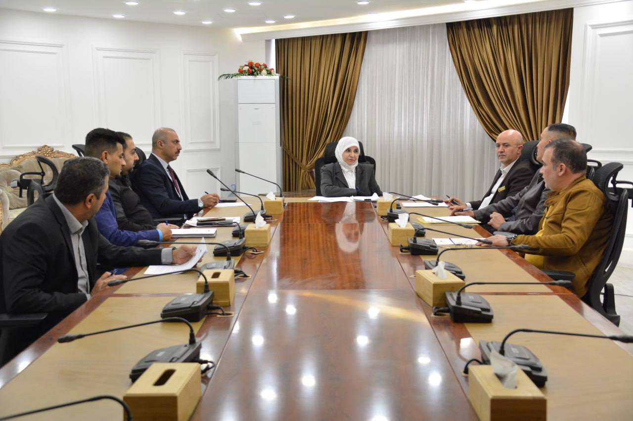 اللجنة الوزارية لإعداد تعليمات تسهيل معاملات ذوي الشهداء تنهي مسودة التعليمات