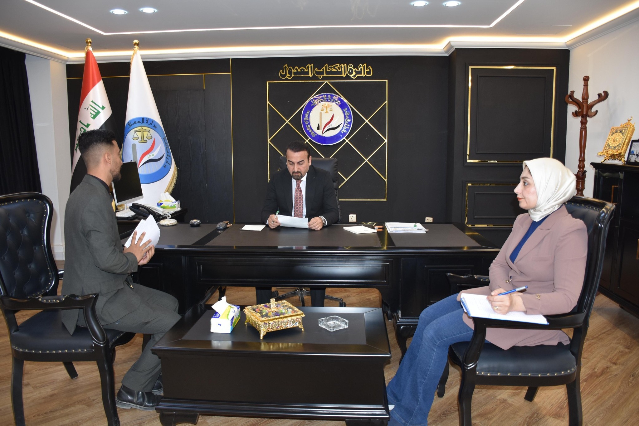 المدير العام لدائرة الكتاب العدول يستقبل عدداً من المواطنين ضمن برنامج اللقاءات الدورية