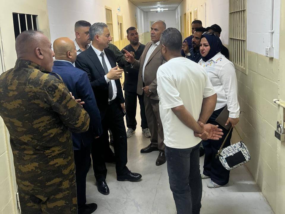 دائرة الإصلاح العراقية وصحة بغداد الكرخ تتابعان الواقع الصحي في سجن الحماية القصوى