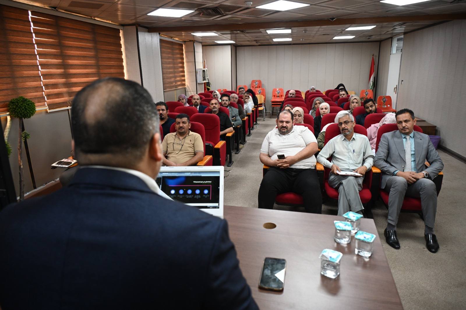 دائرة التخطيط العدلي تنظم ورشة عمل حول آفة المخدرات ومخاطرها بالتنسيق مع جهاز الأمن الوطني