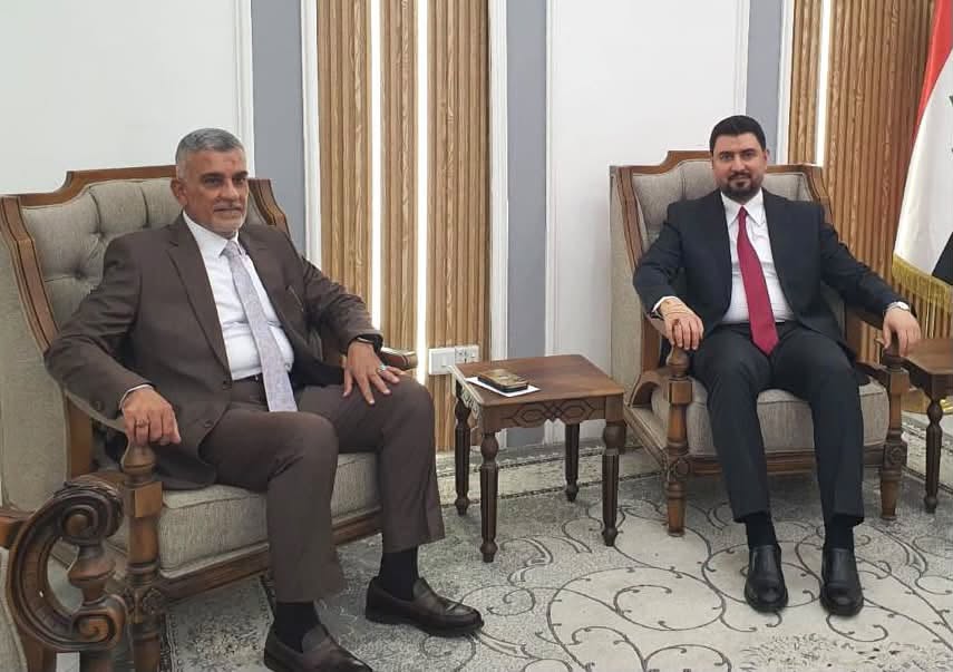 الوكيل الأقدم لوزارة العدل يستقبل مدير عام دائرة العلاقات والشؤون الثقافية في مؤسسة السجناء السياسيين لبحث التعاون المشترك