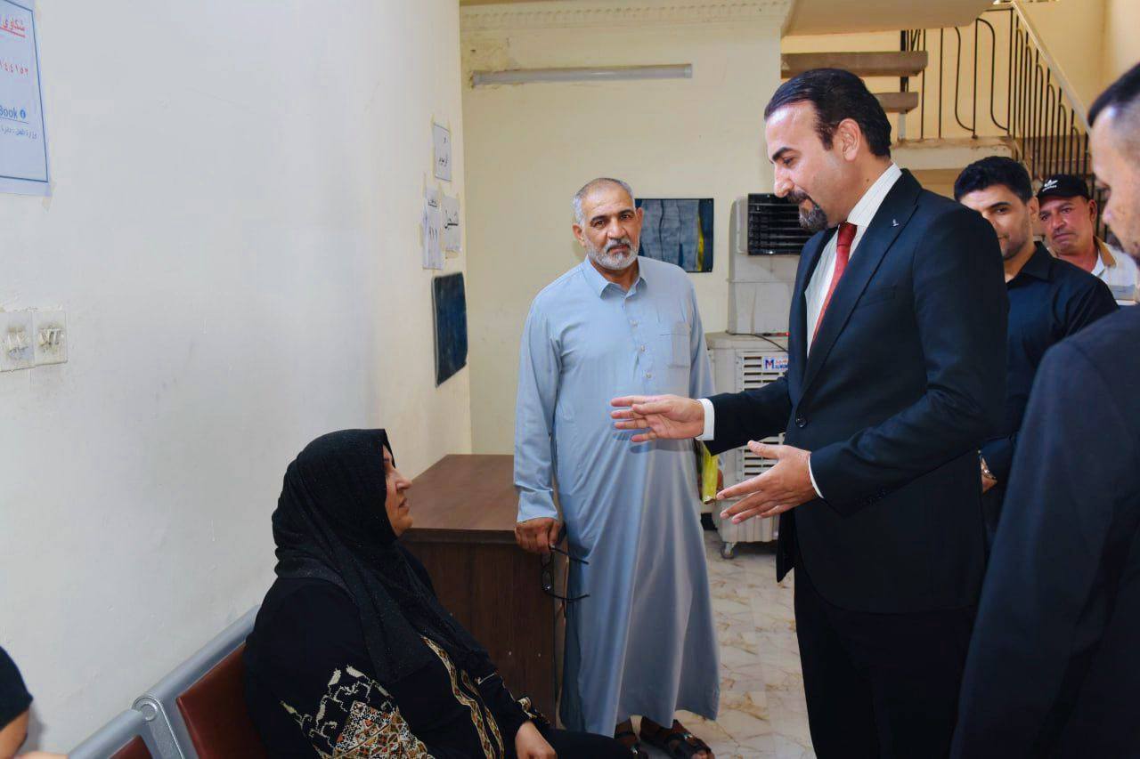 مدير عام دائرة الكُتاب العدول يزور دائرة كاتب عدل الغزالية ويؤكد على تحسين بيئة العمل وتبسيط الإجراءات