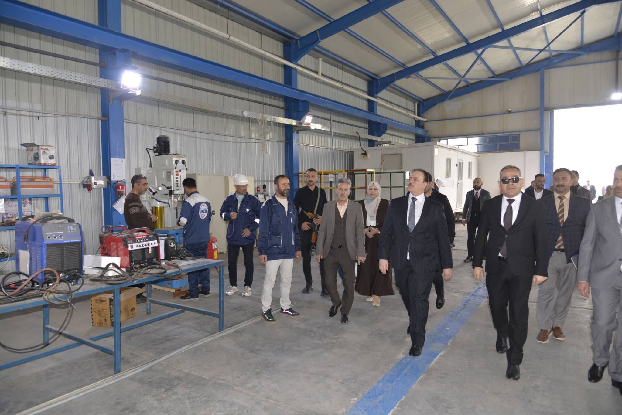 وكيل وزارة العدل يزور مصنع الميكانيك والكهرباء في أبو غريب لمتابعة ملف معروض أمام لجنة فضّ التنازعات العقارية